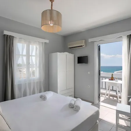 Ippokampos Beachfront 2* Naxos City