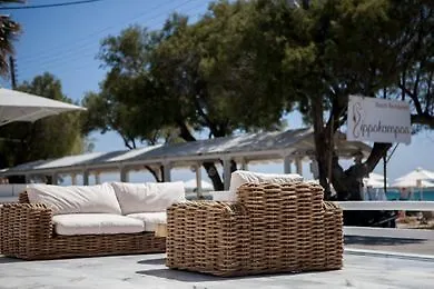 Ippokampos Beachfront Apartment Naxos City